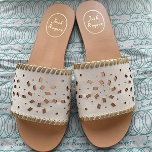 NEW w/TAGS Jack Rogers Boating Slide, Size 7.5.  Cream leather w/ gold detail.